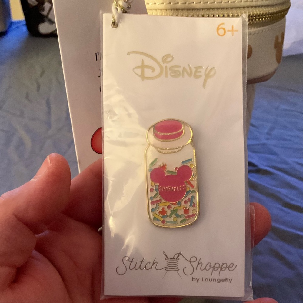 Disney Stitch Shoppe by Loungefly Disney Soft Serve Ice Cream Purse - Picture 13 of 15